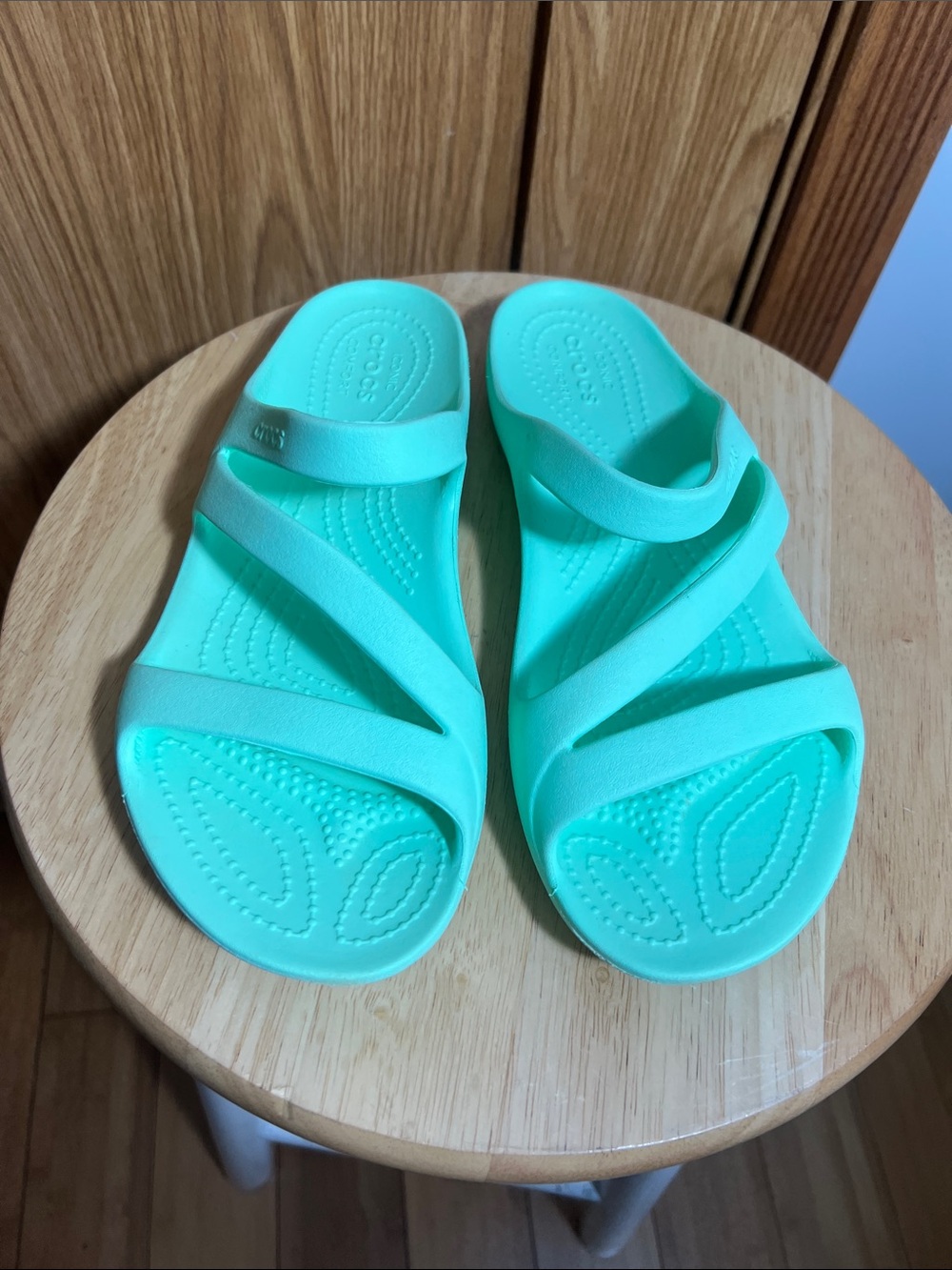 CROCS Women's Strappy Slide Sandals - Mint Green
